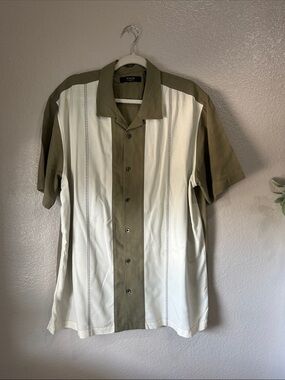 AXIS  Two-Tone Olive & Cream Short Sleeve Button-Down Shirt 100% Silk XL TC0157